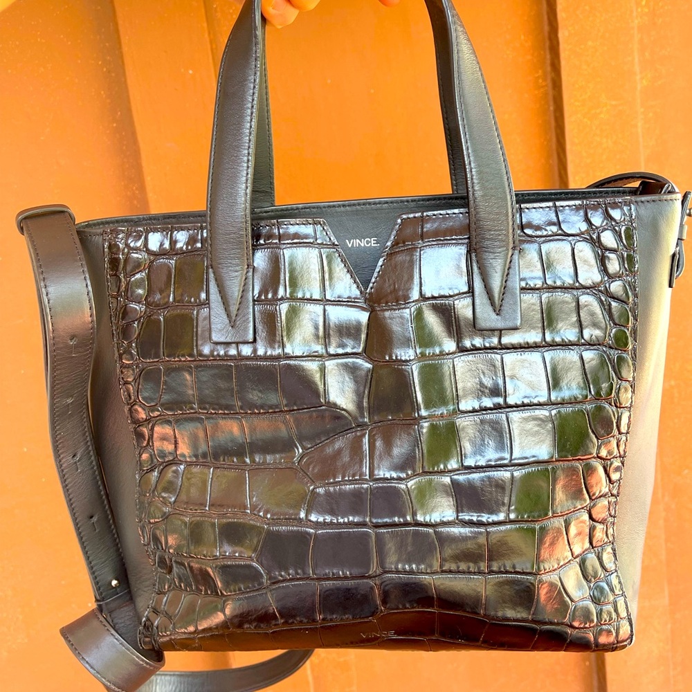 Vince leather purse